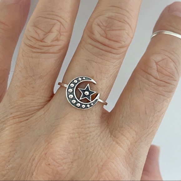 Sterling Silver Crescent Moon and Star Ring with Dots, Celestial Rings, Sky Ring - Picture 8 of 12